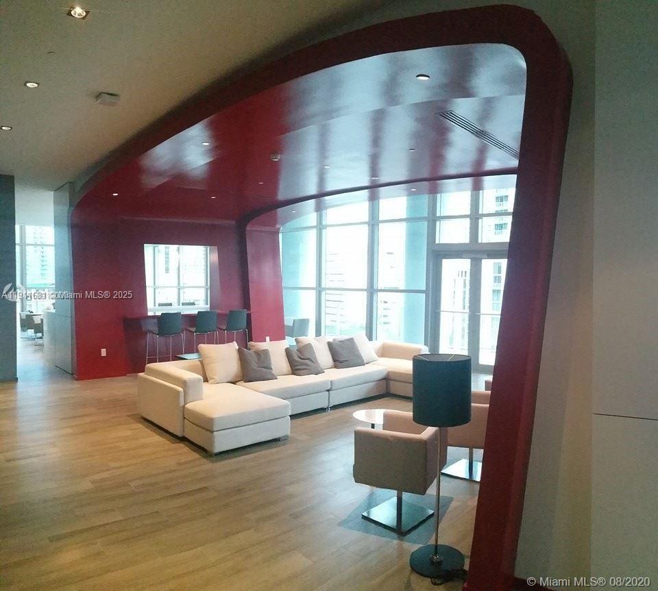 1100 S Miami Ave Unit: 2911