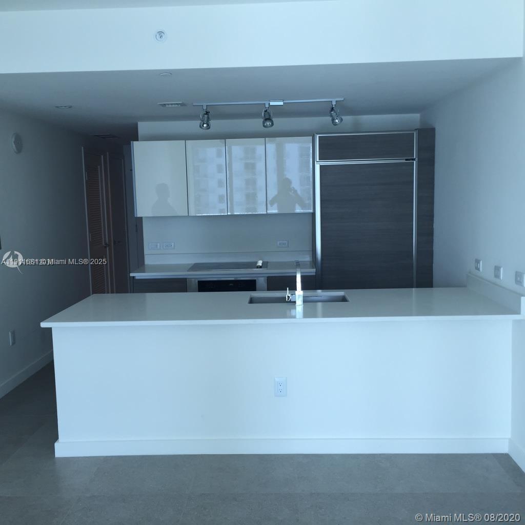 1100 S Miami Ave Unit: 2911