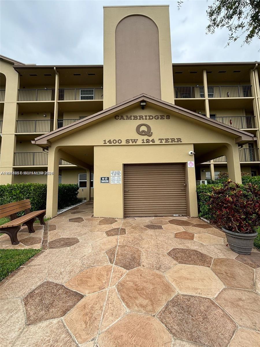 1400 SW 124th Ter # 402Q