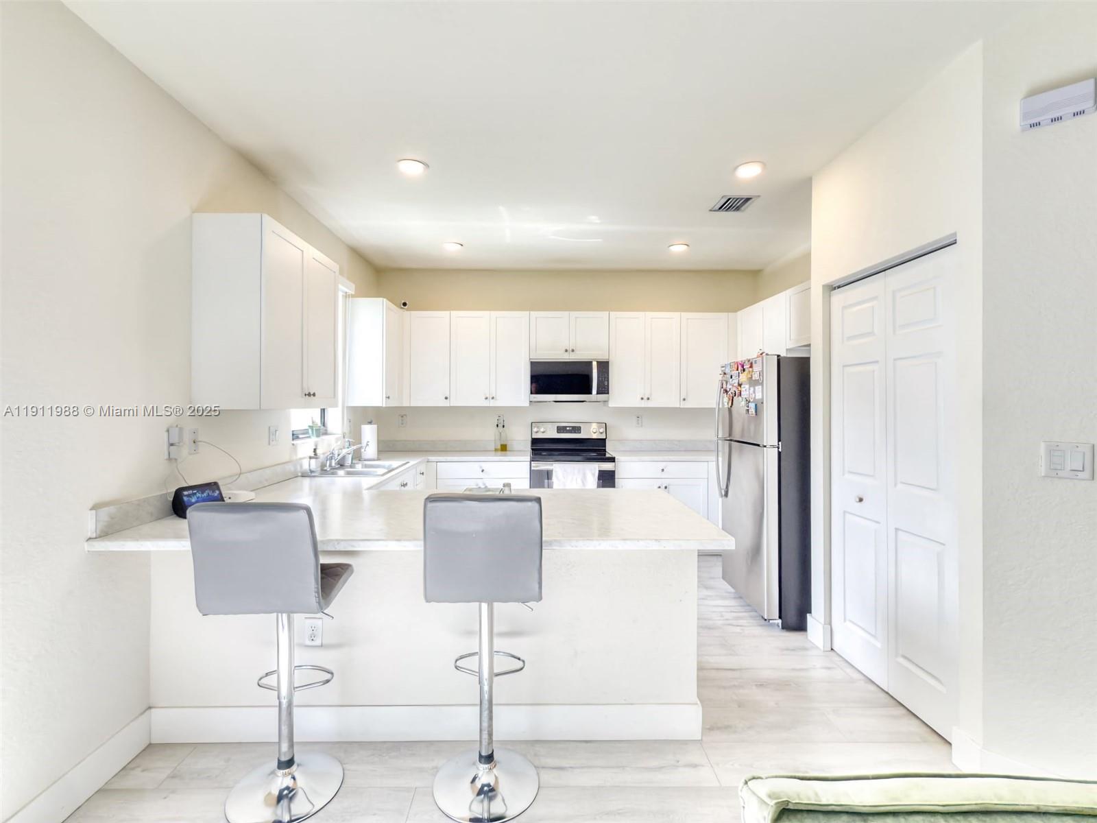 10583 W 35th Way # 10583