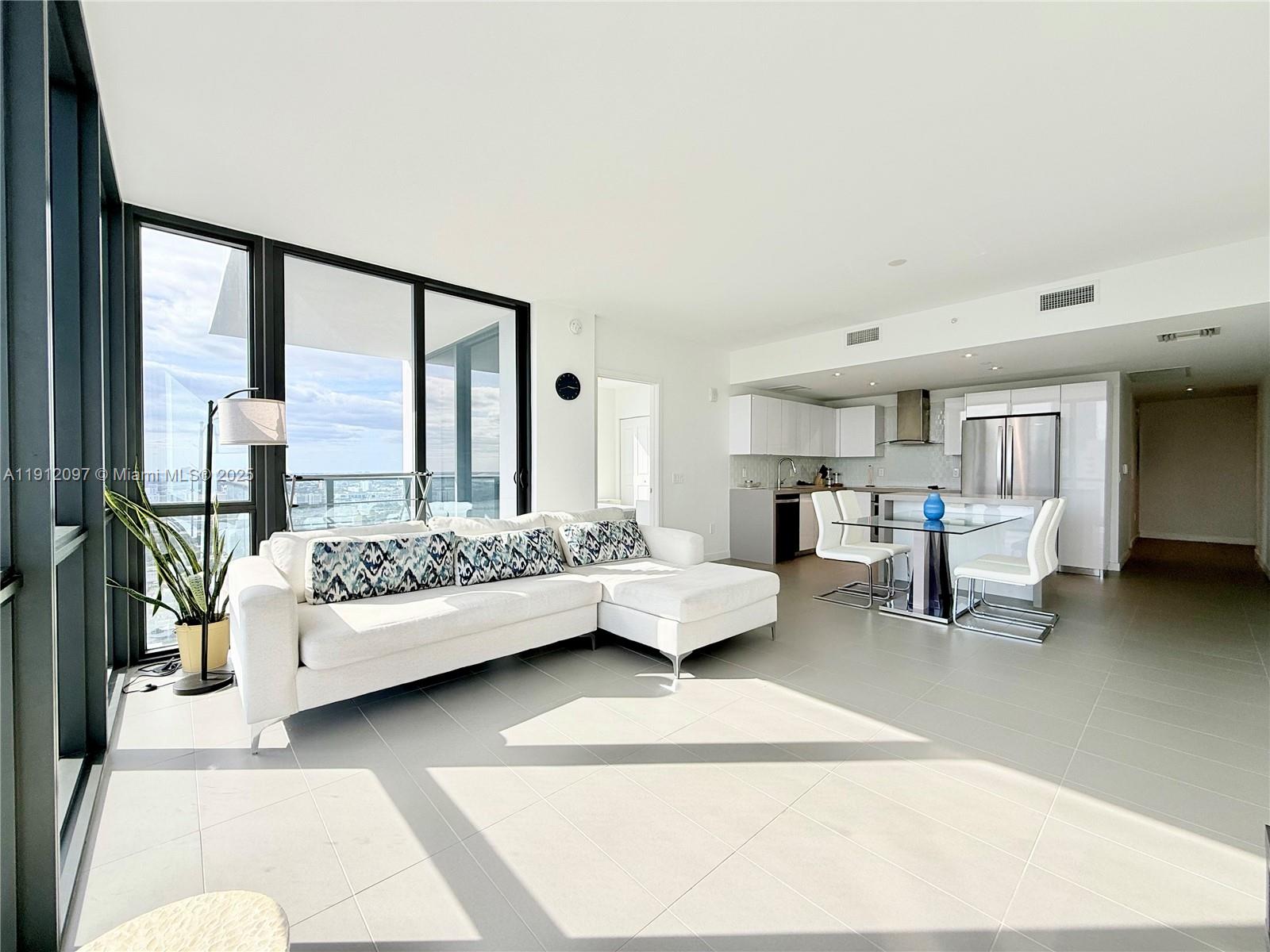 1600 NE 1st Ave # 3210