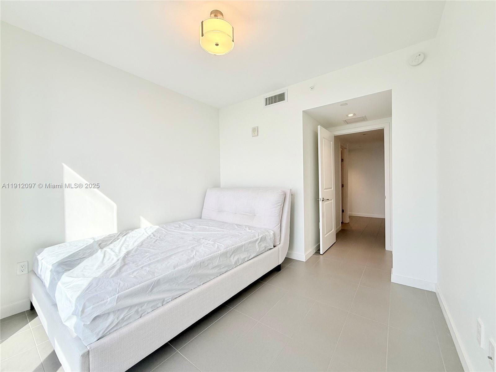 1600 NE 1st Ave # 3210