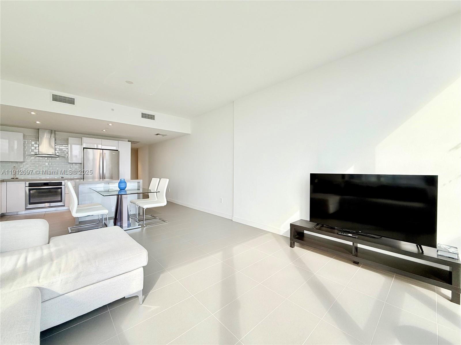 1600 NE 1st Ave # 3210