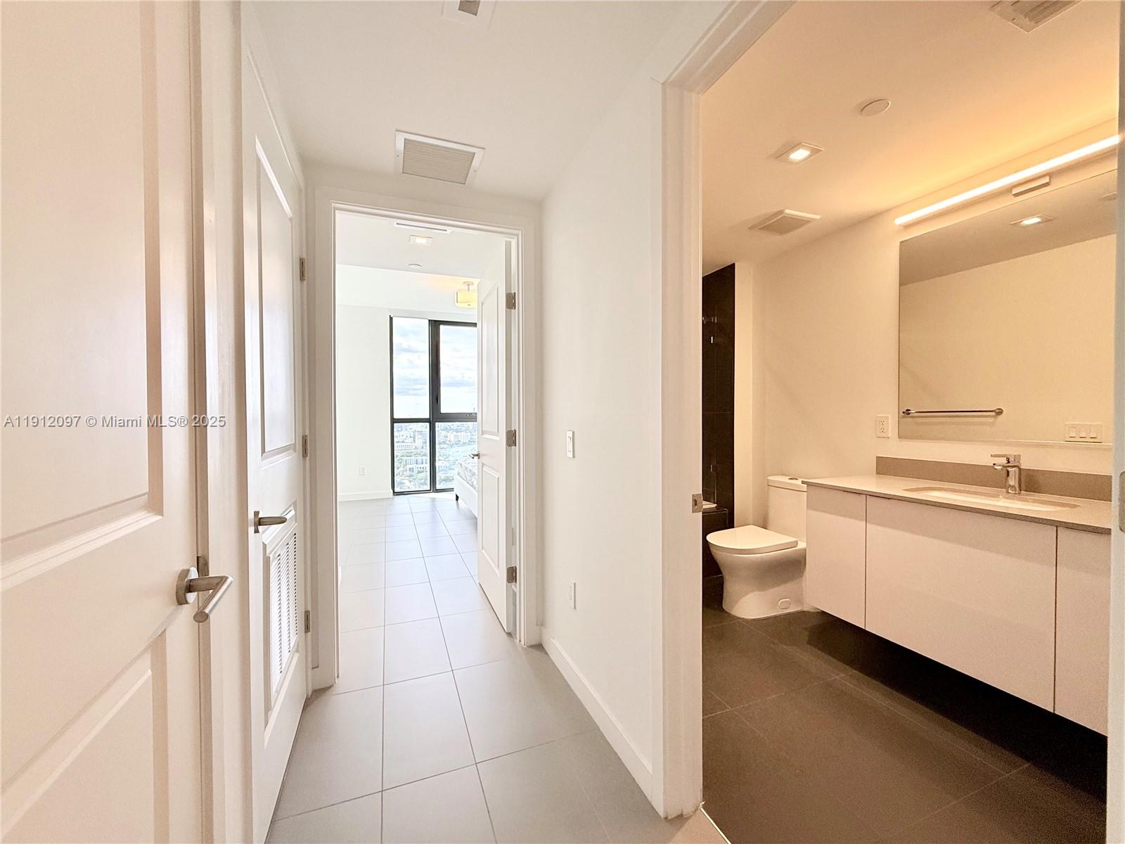 1600 NE 1st Ave # 3210