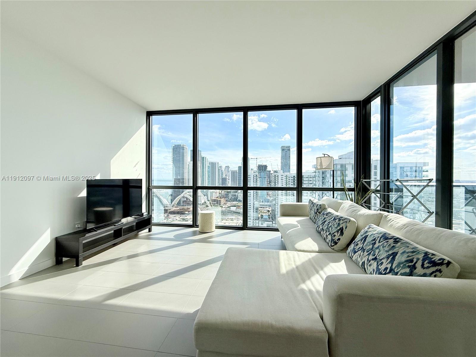 1600 NE 1st Ave # 3210