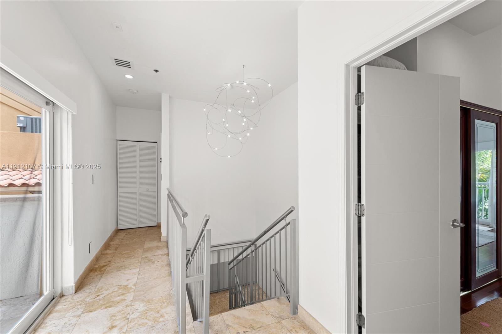 100 Jefferson Ave # 10019