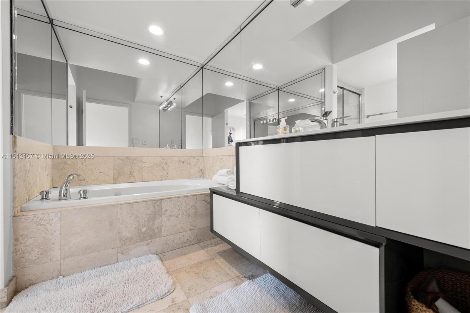 100 Jefferson Ave # 10019