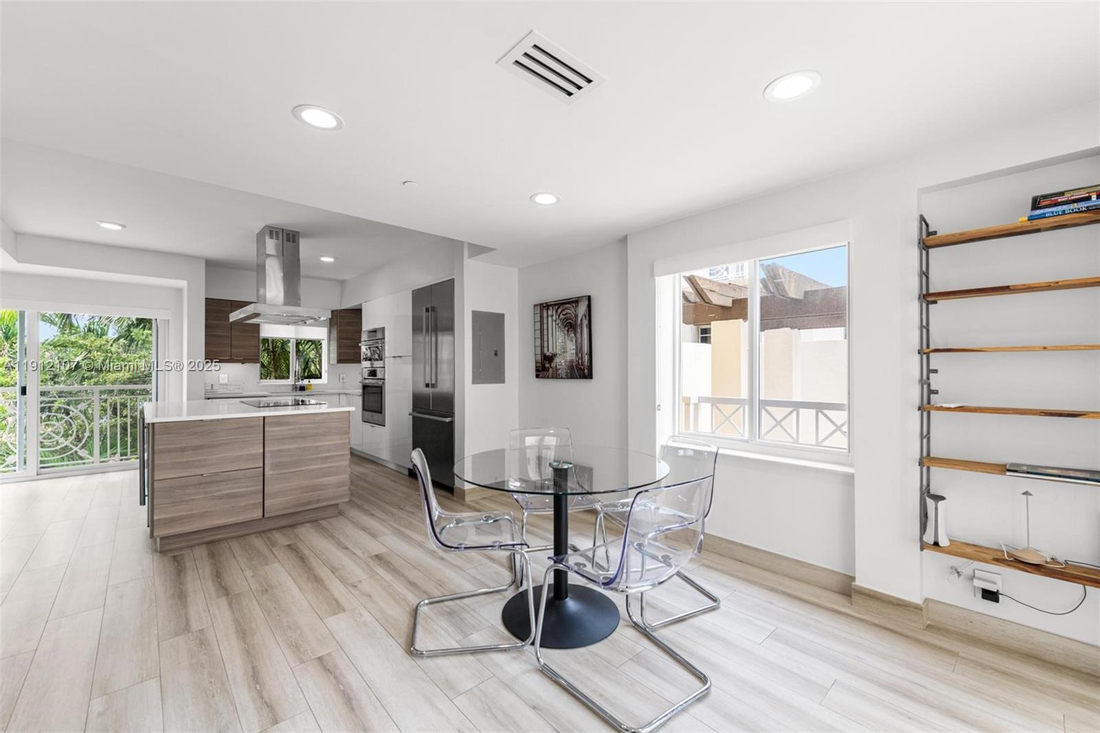 100 Jefferson Ave # 10019