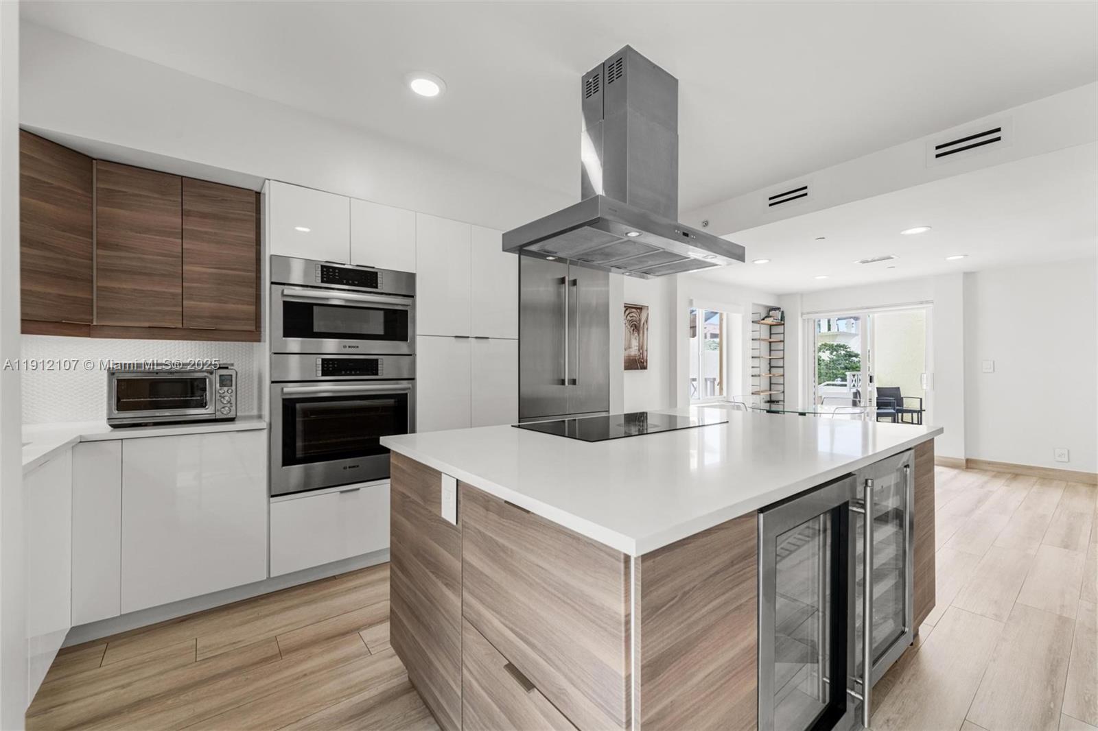 100 Jefferson Ave # 10019