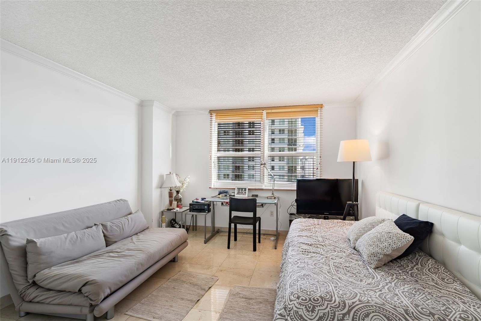 1155 BRICKELL BAY DR # 2708