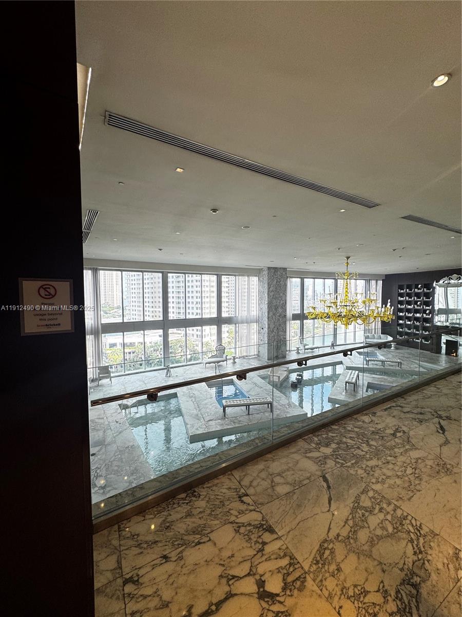 475 Brickell Ave # 808