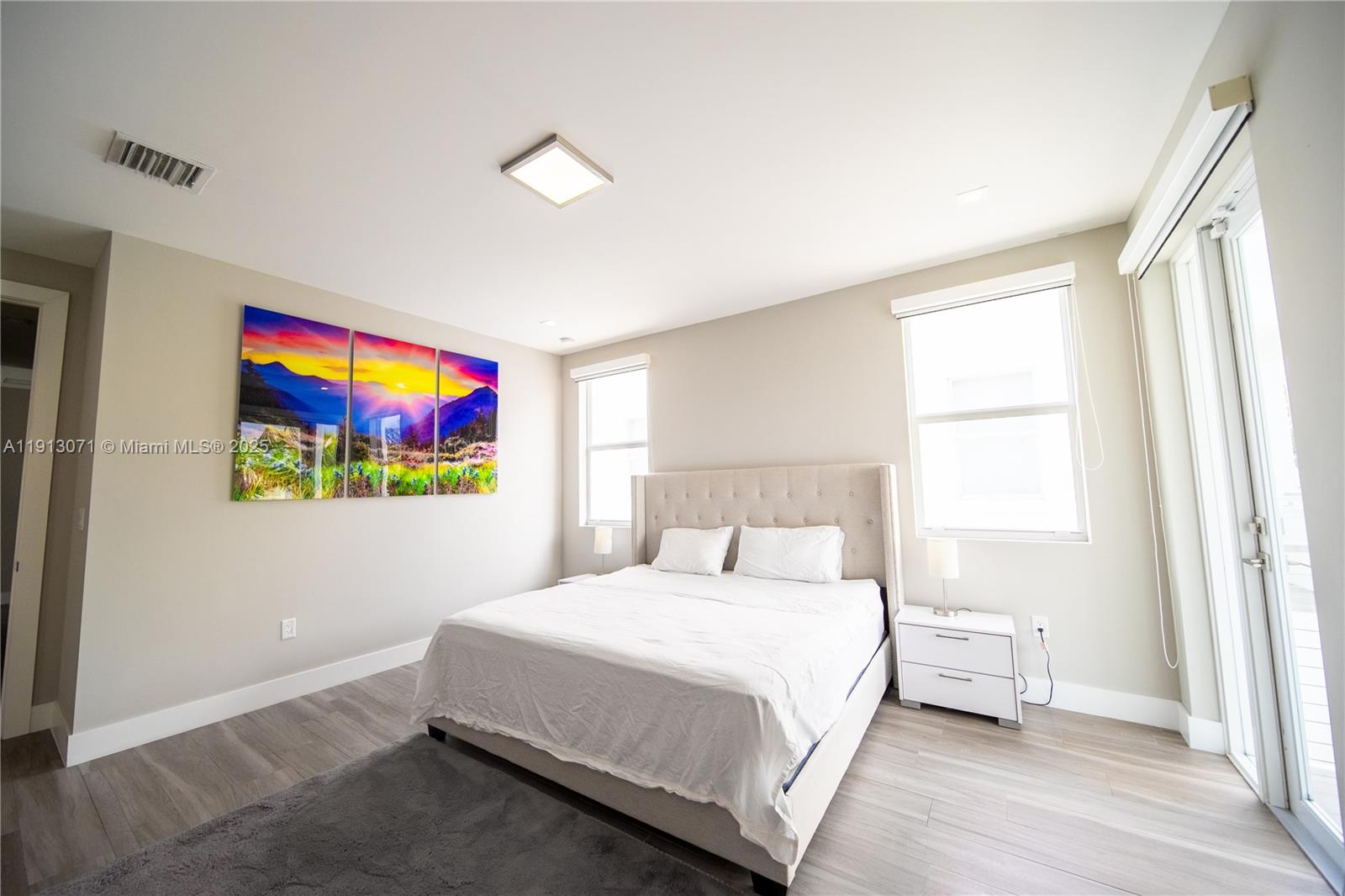 3651 SW 26th St # 3651