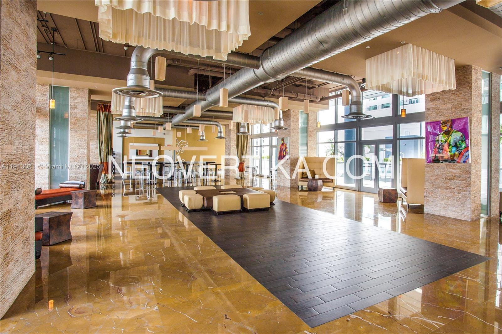 690 SW 1st Ct Unit: PHI20