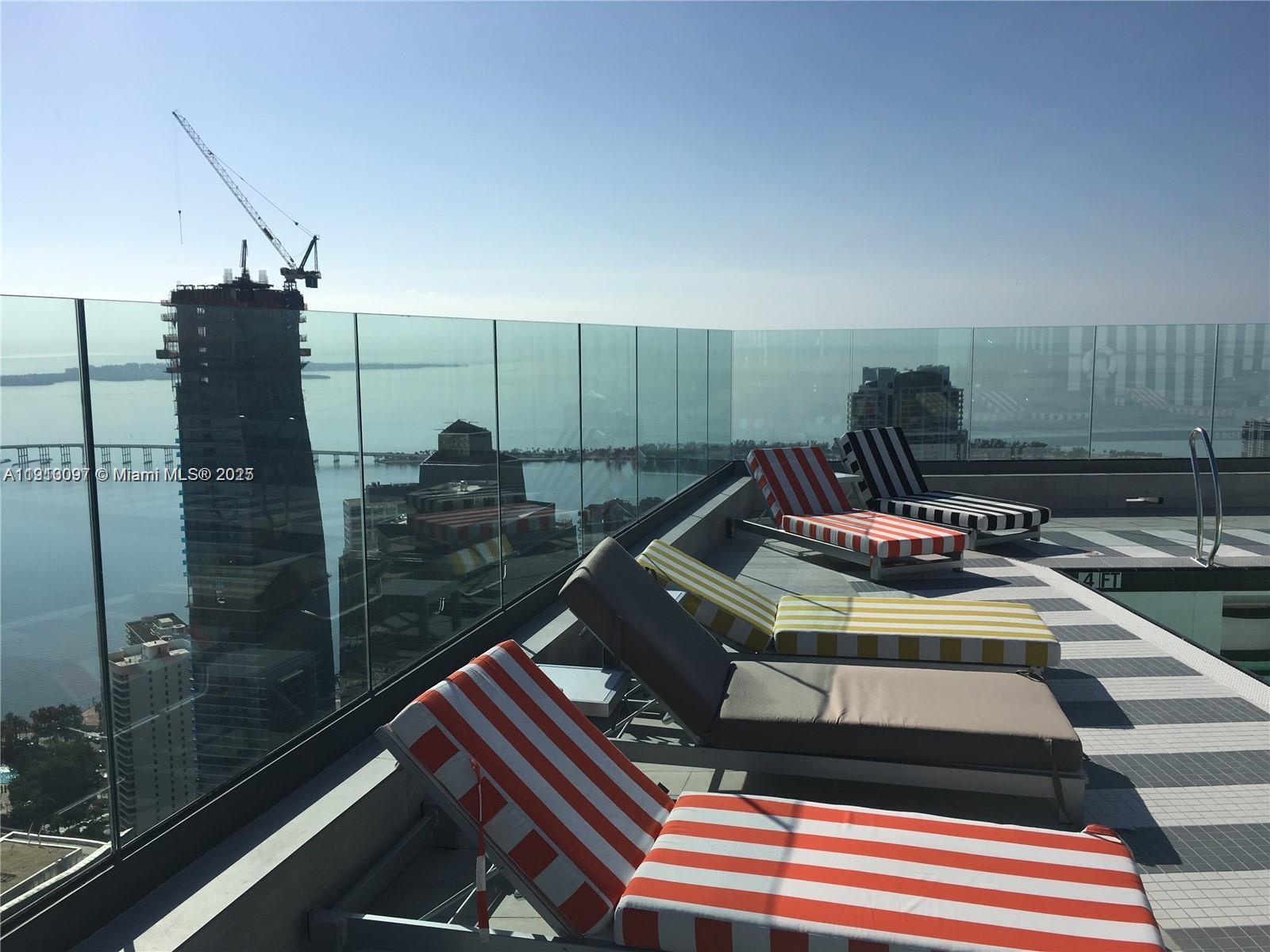 1300 S MIAMI AV Unit: 4111