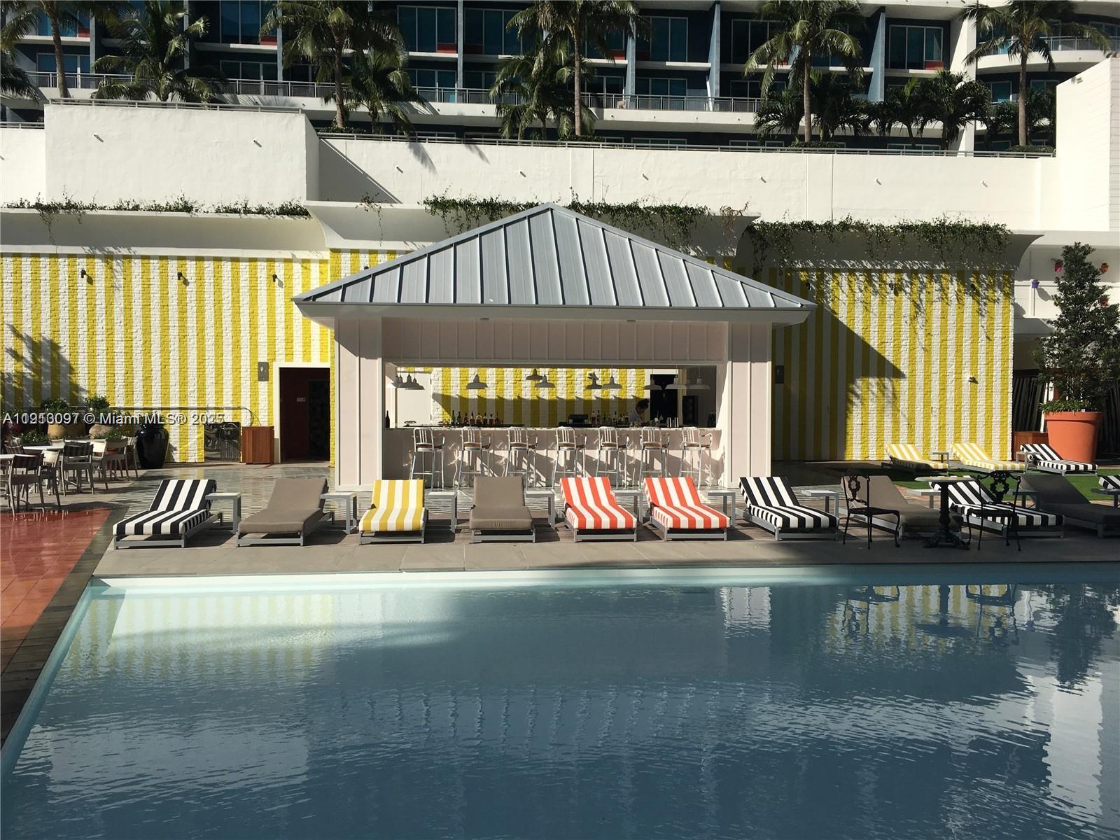 1300 S MIAMI AV Unit: 4111