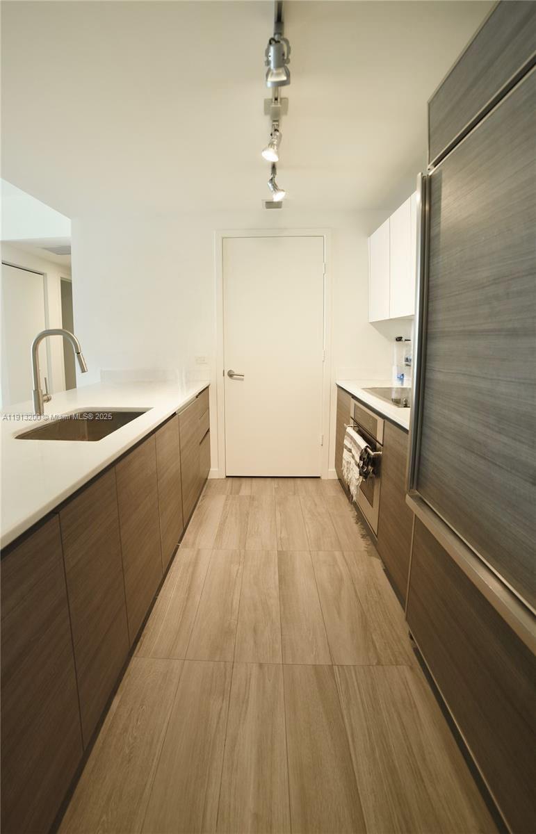 1100 S Miami Ave Unit: 1808