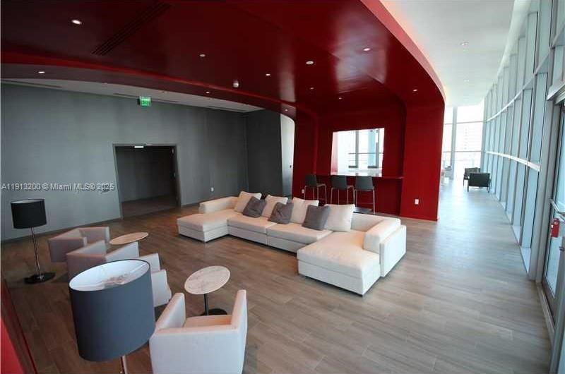 1100 S Miami Ave Unit: 1808