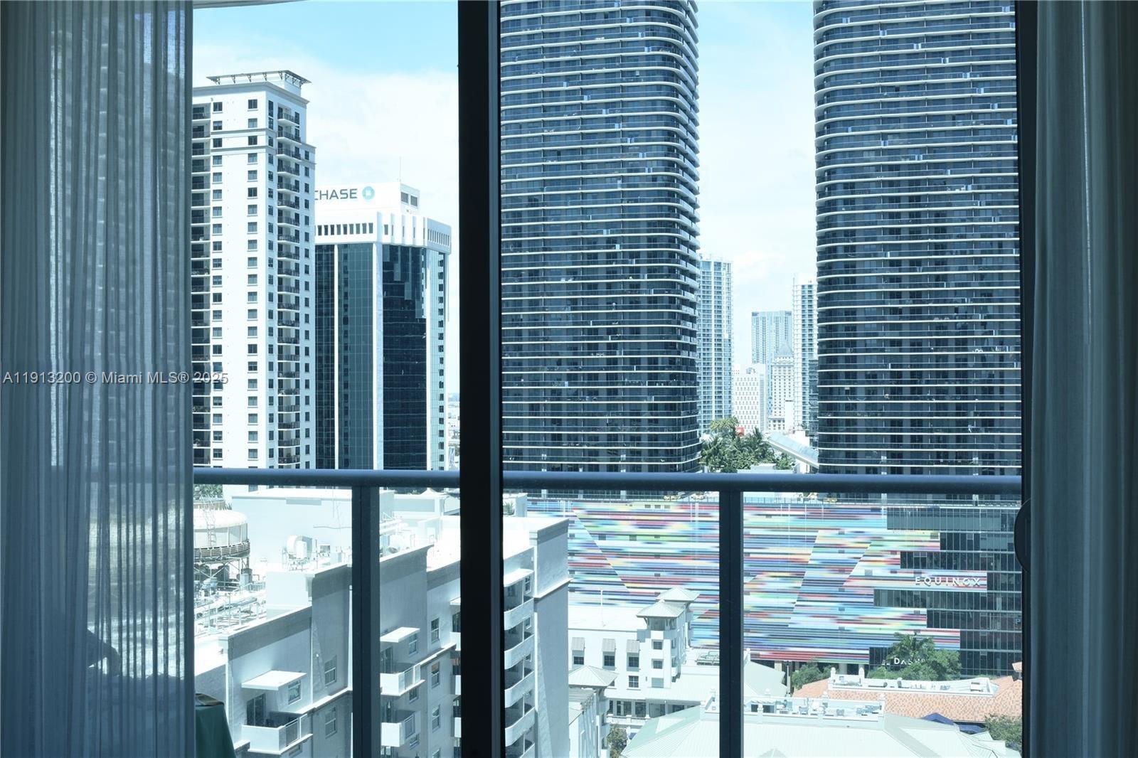 1100 S Miami Ave Unit: 1808