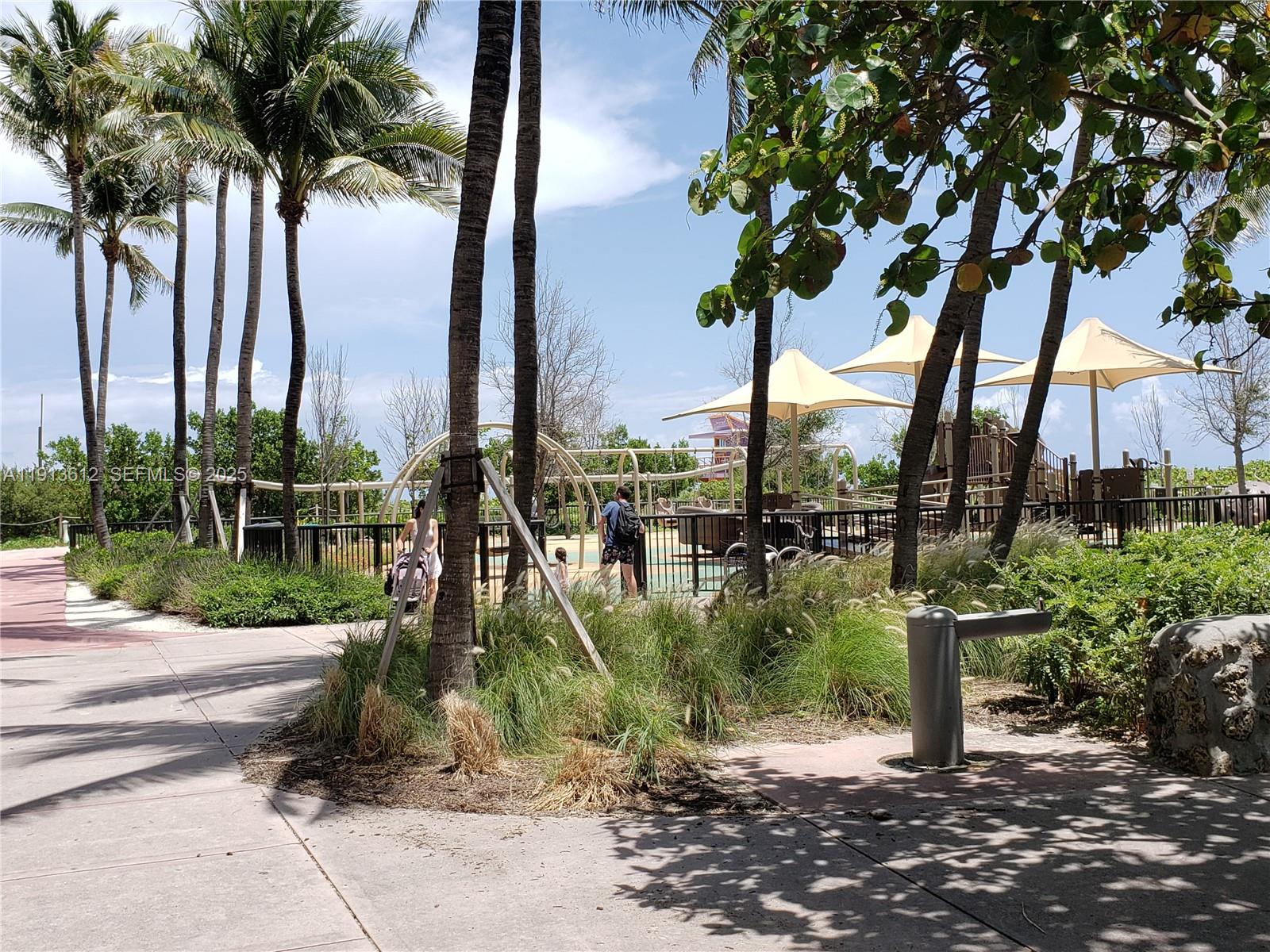 6515 Collins Ave # 1007