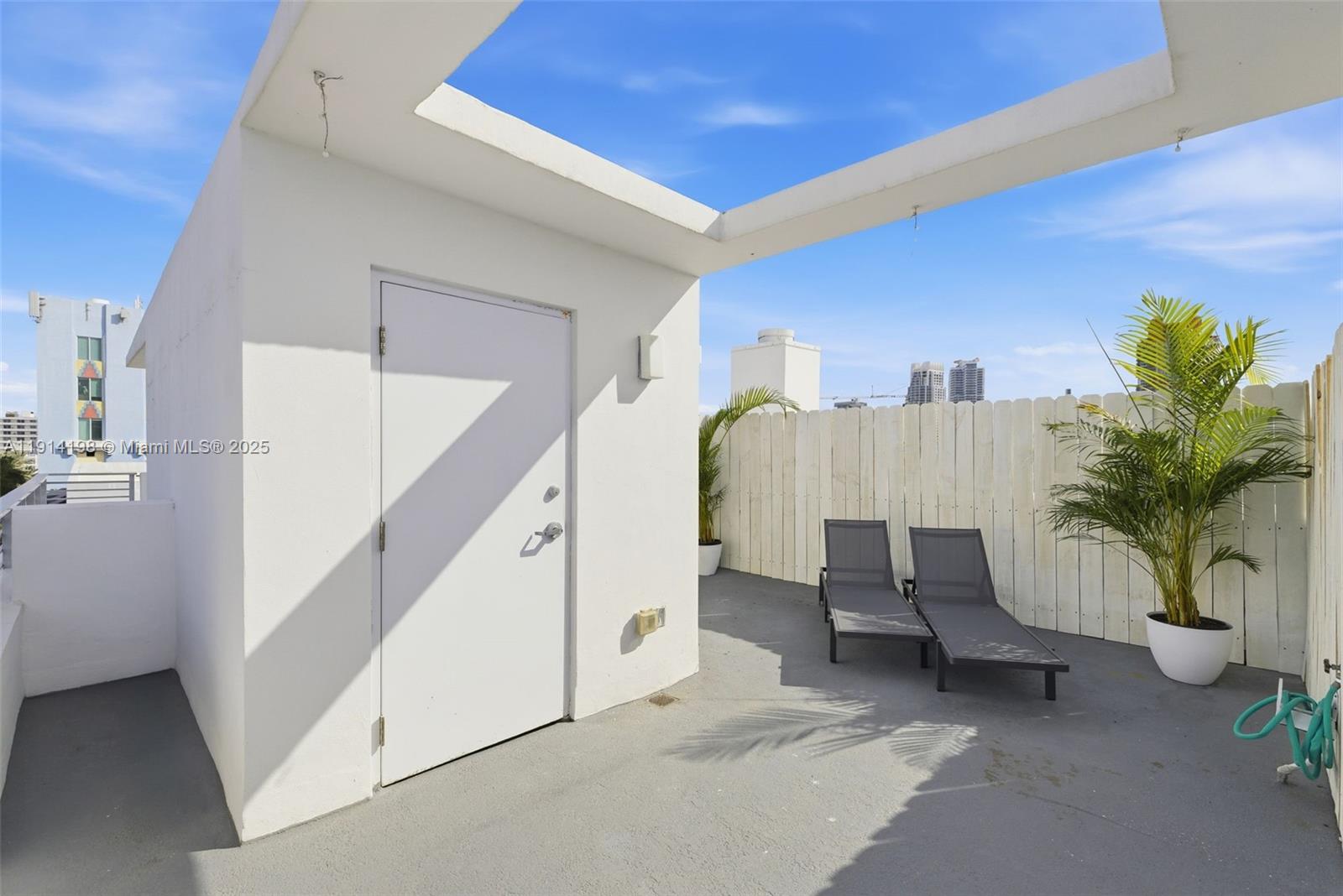 421 Meridian Ave # 16