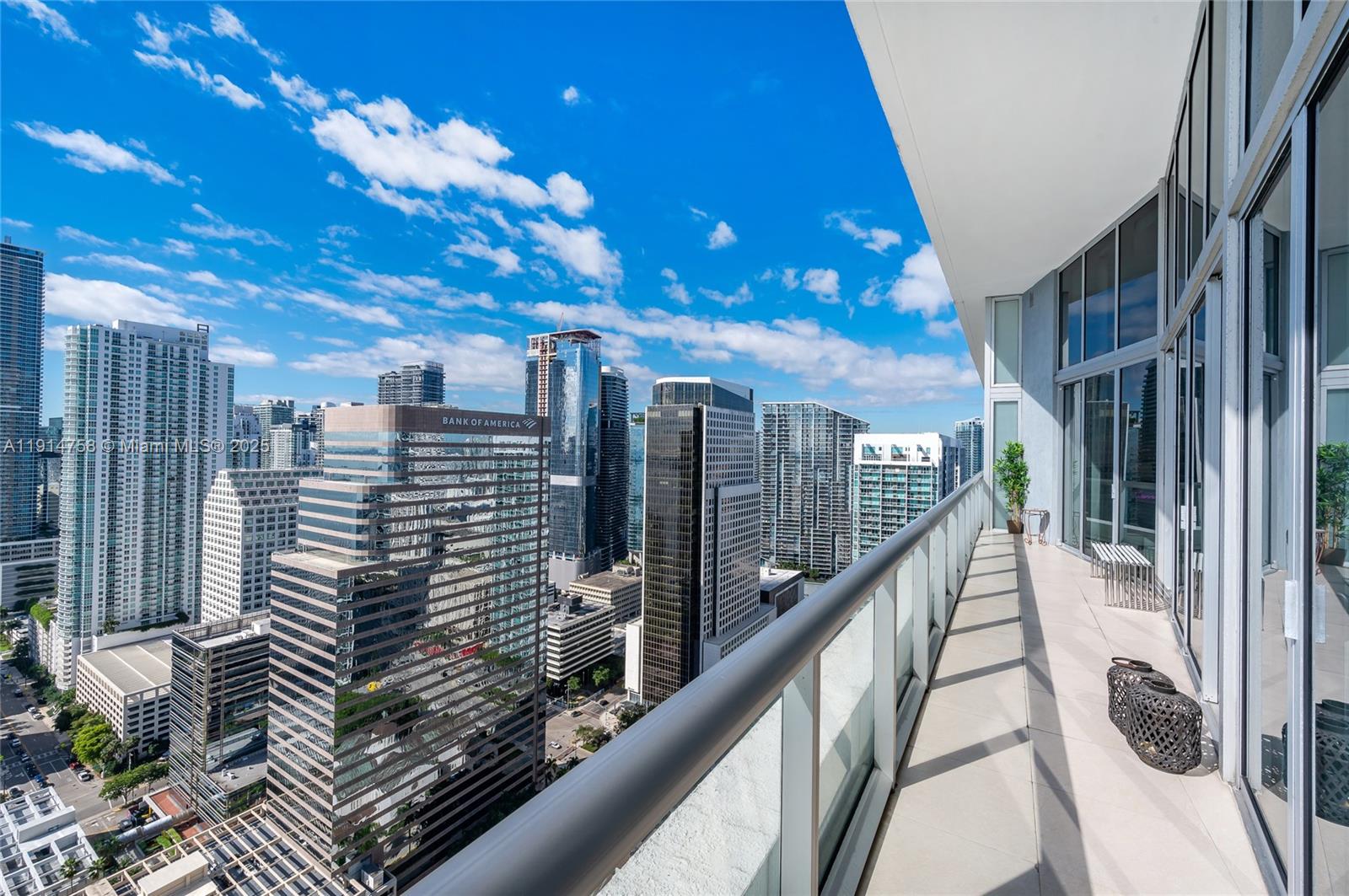 495 SE Brickell Ave # 4103