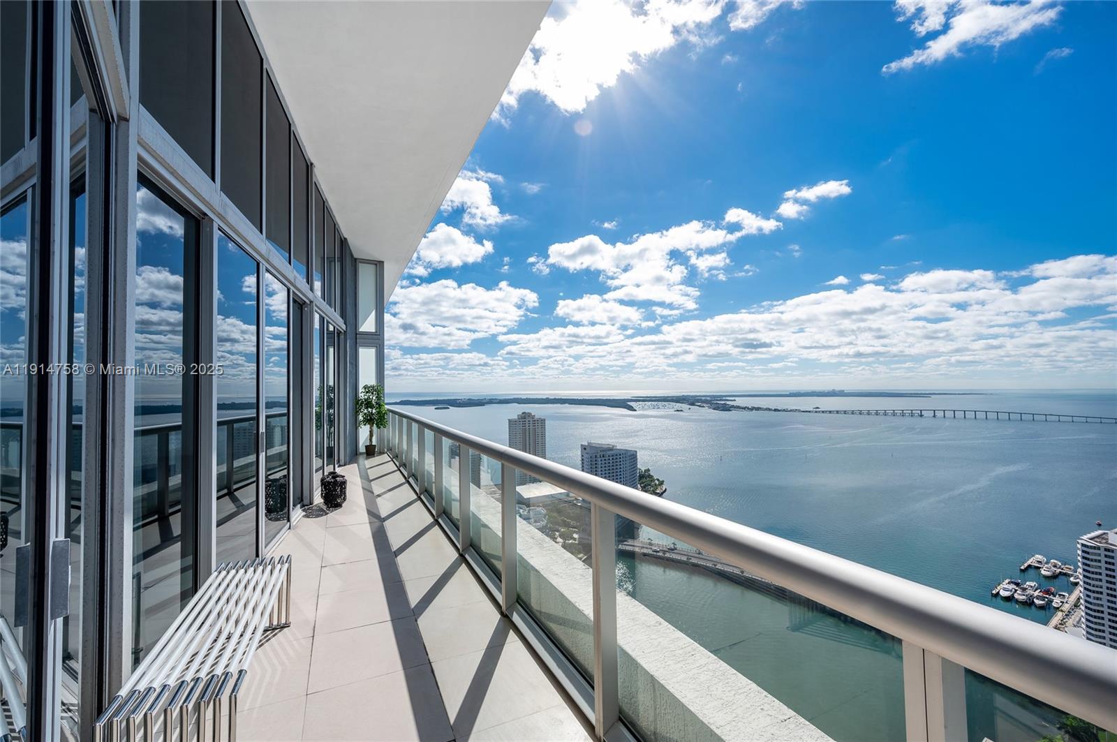 495 SE Brickell Ave # 4103