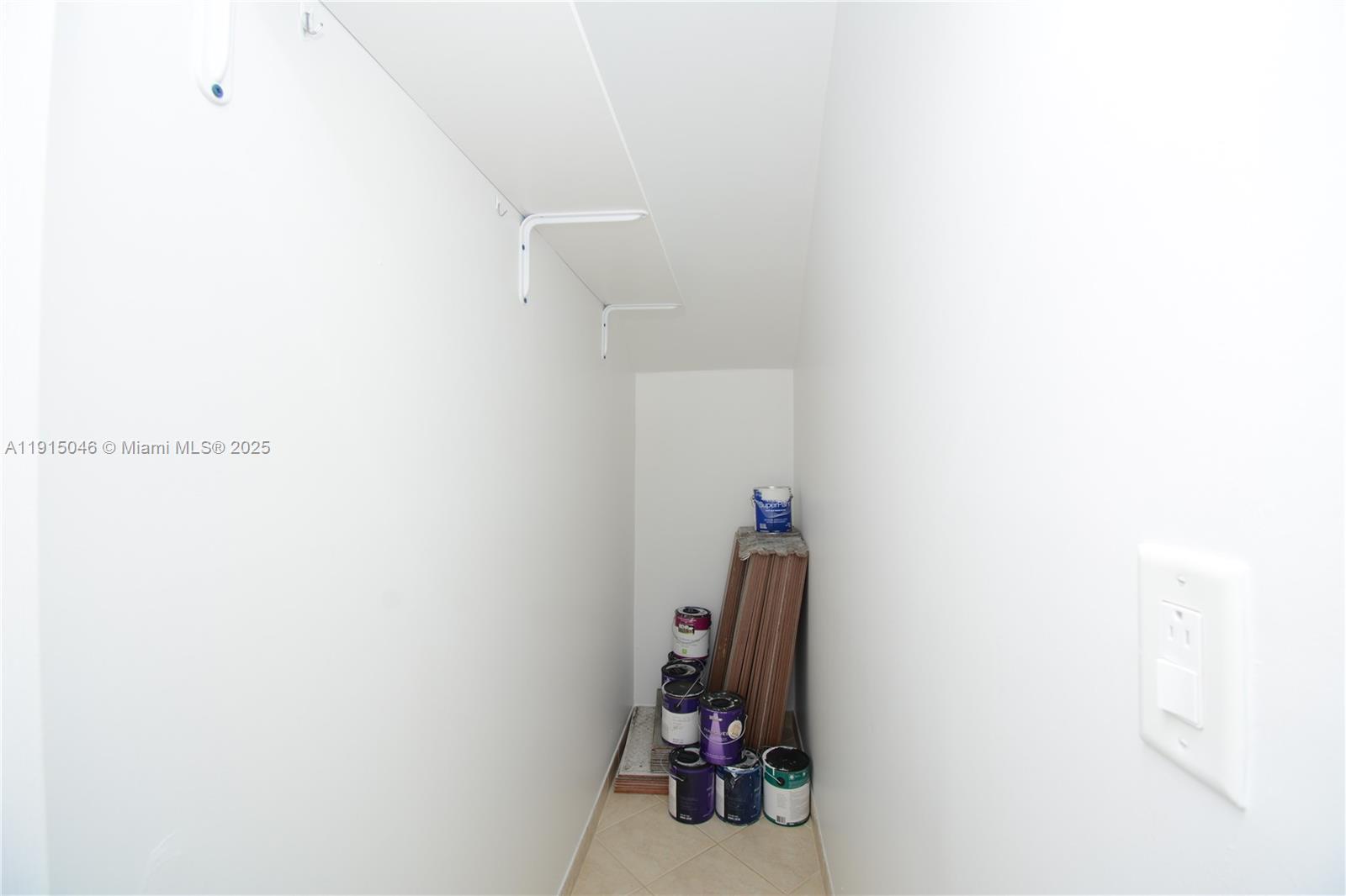 9219 SW 227th St # 12