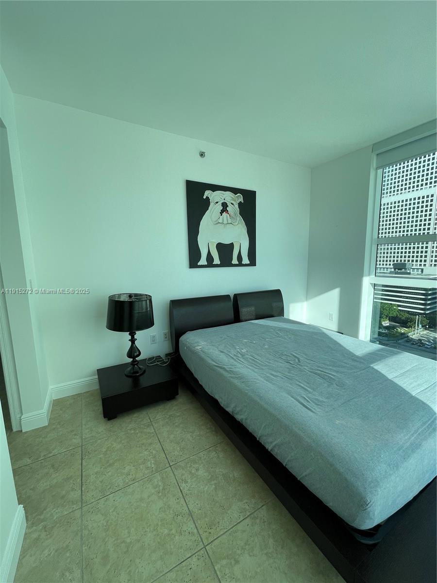 951 Brickell Ave # 1700