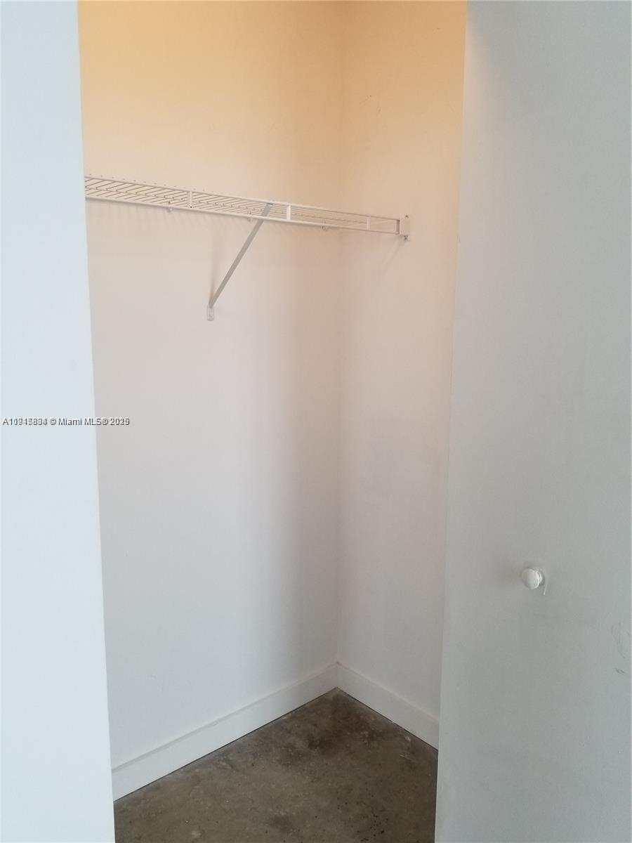 151 SE 1st St # 2604