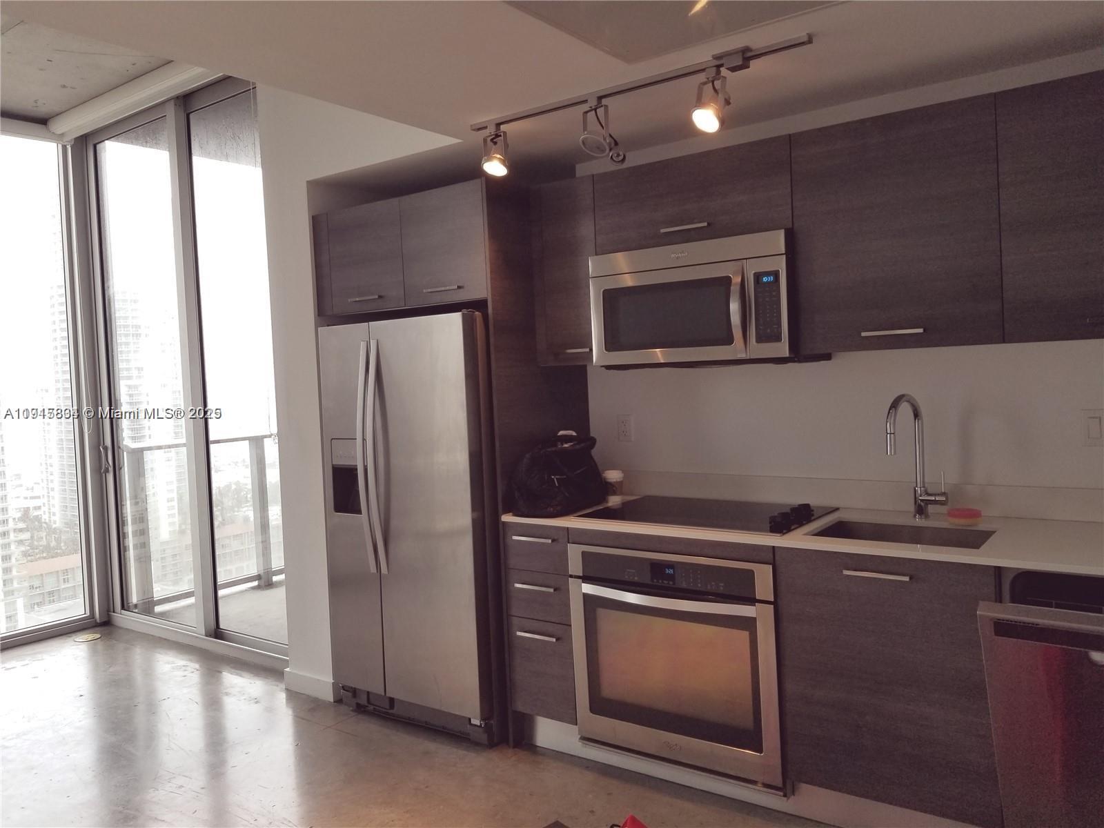 151 SE 1st St # 2604