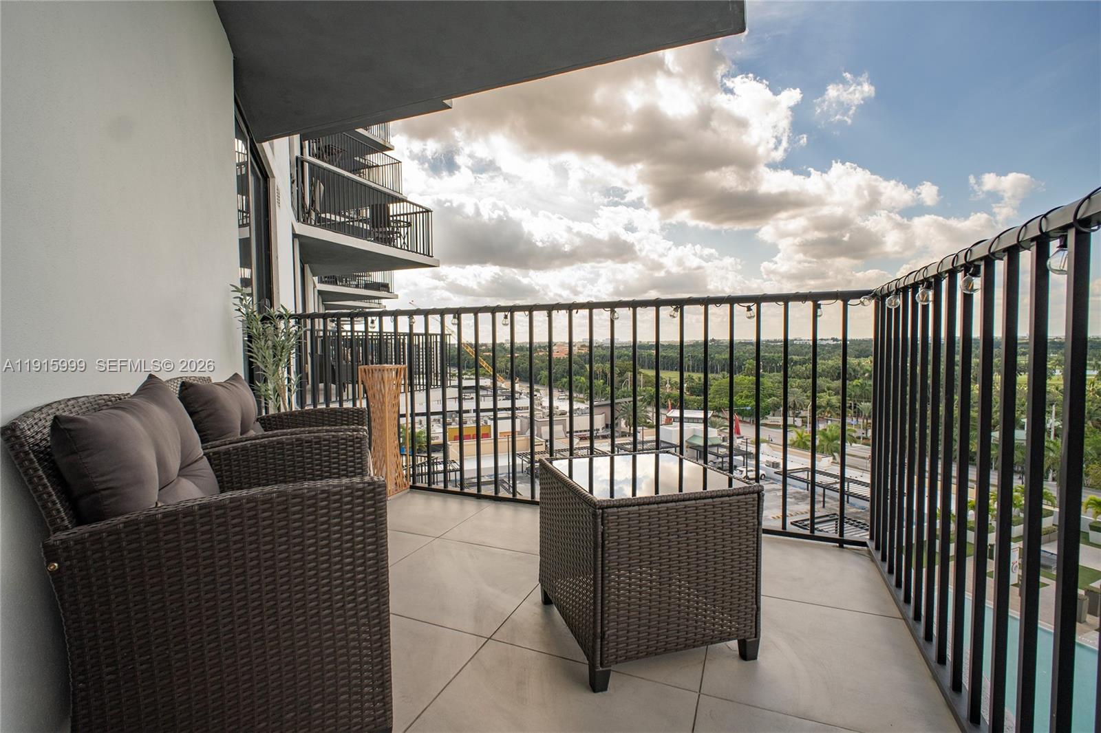 5300 Paseo Blvd # 812