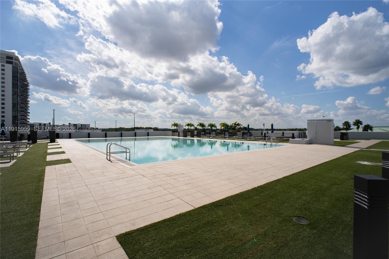 5300 Paseo Blvd # 812