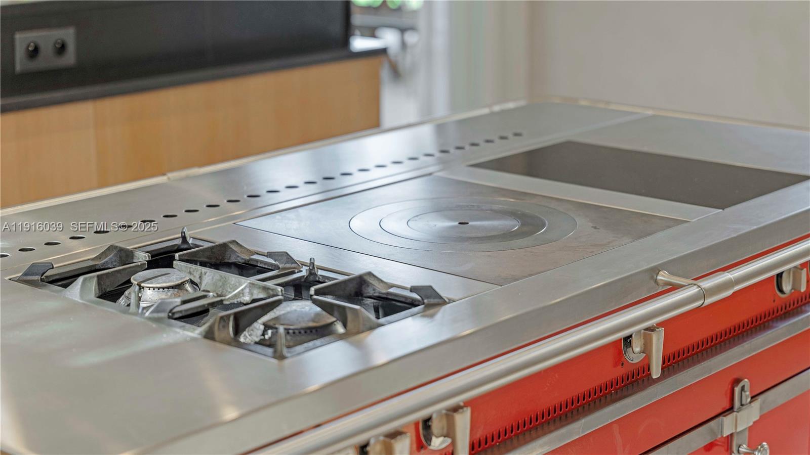 La belle Isnarde Euclia