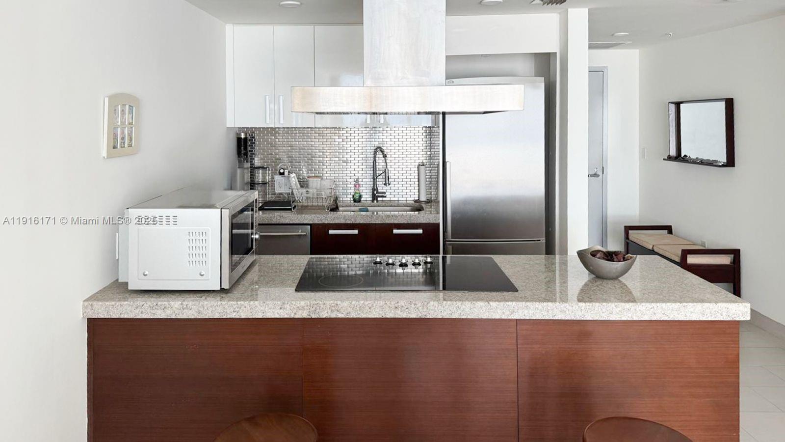 720 NE 62nd St # 103