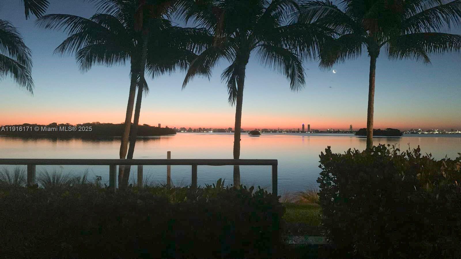 720 NE 62nd St # 103