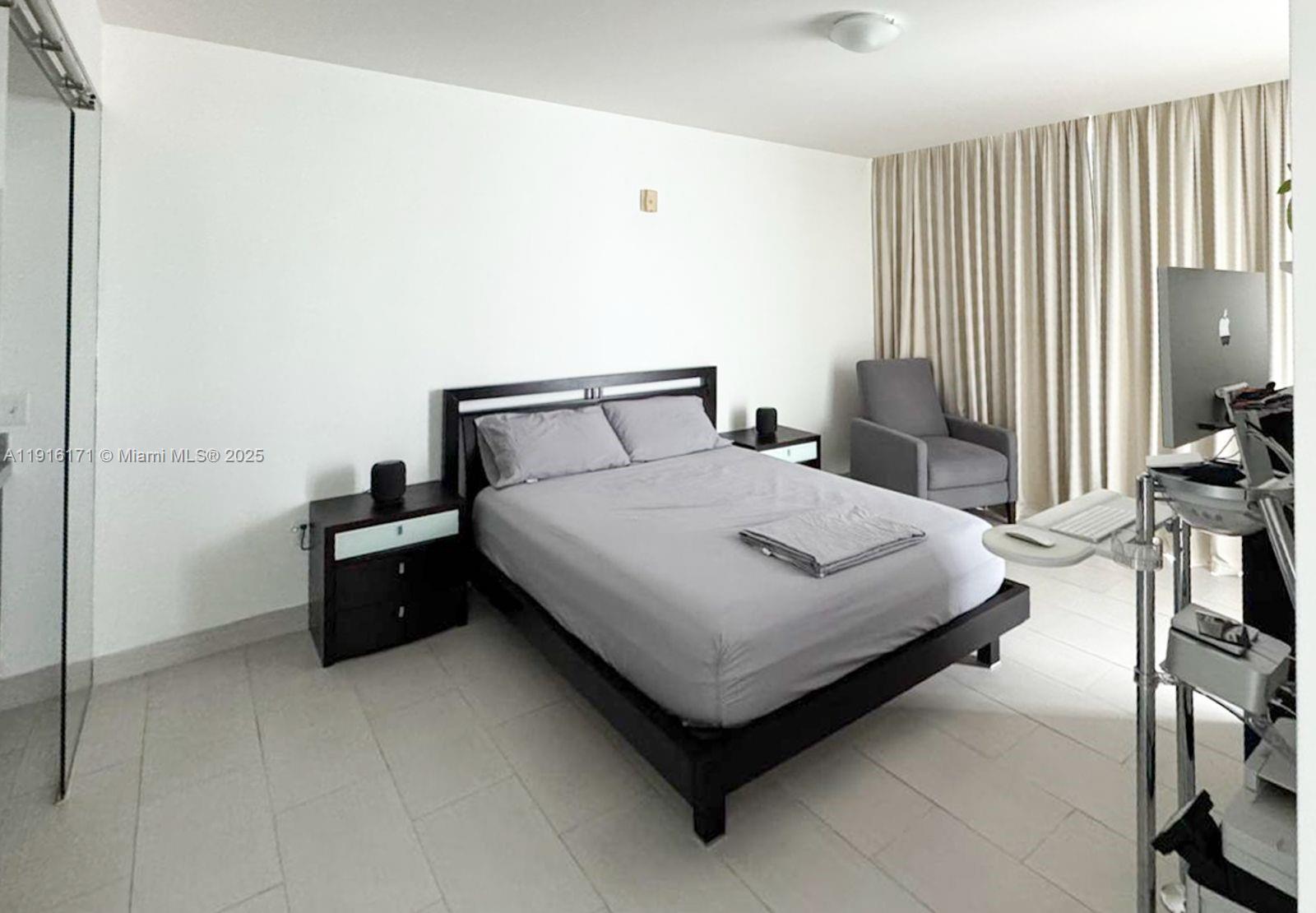 720 NE 62nd St # 103