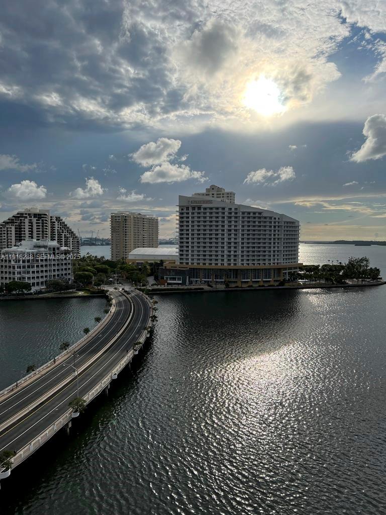 801 Brickell Bay Dr # 1469