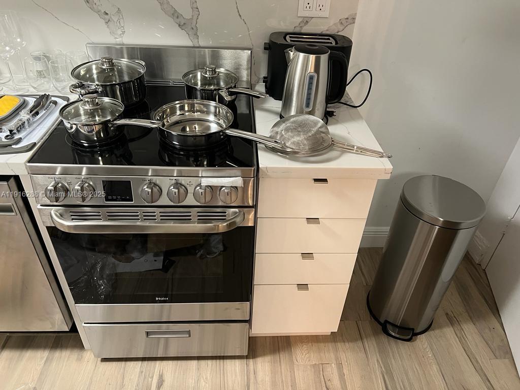 801 Brickell Bay Dr # 1469