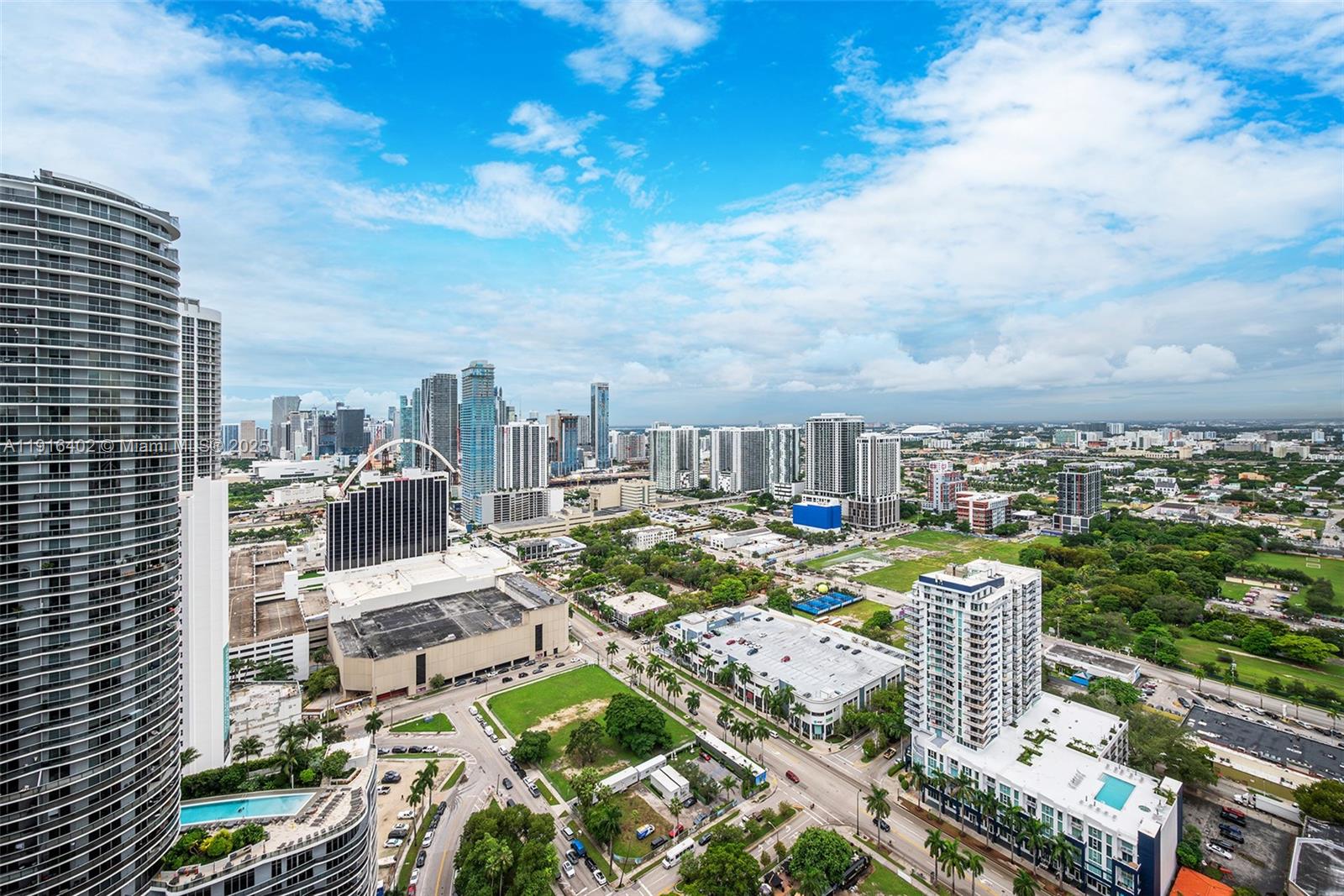 1900 N Bayshore Dr # 4019