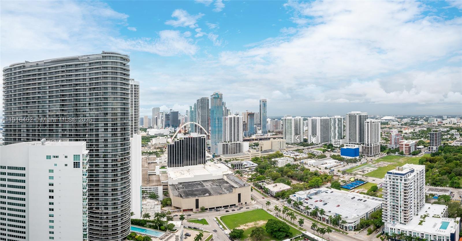 1900 N Bayshore Dr # 4019