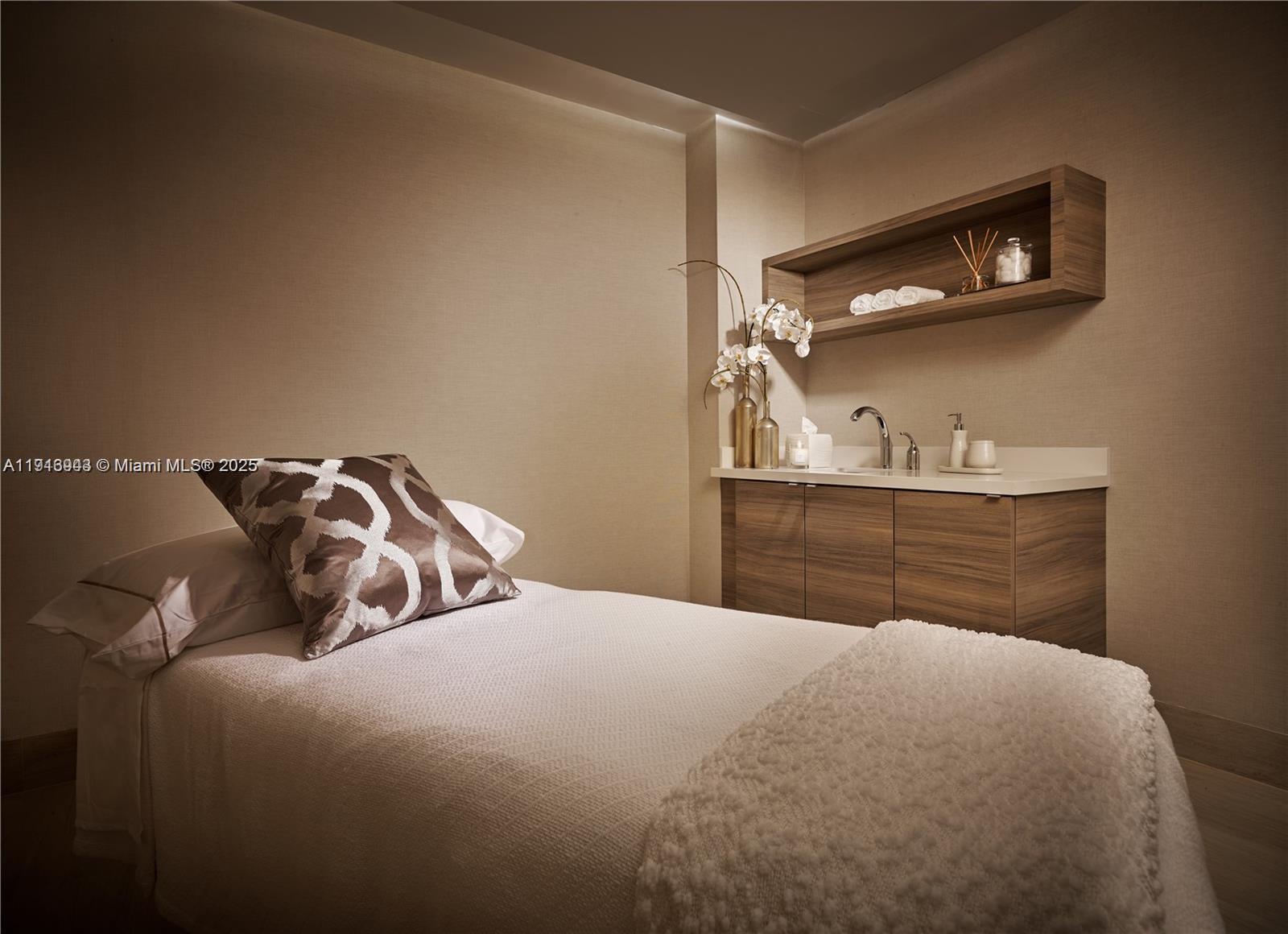 17301 Biscayne Blvd # 2202