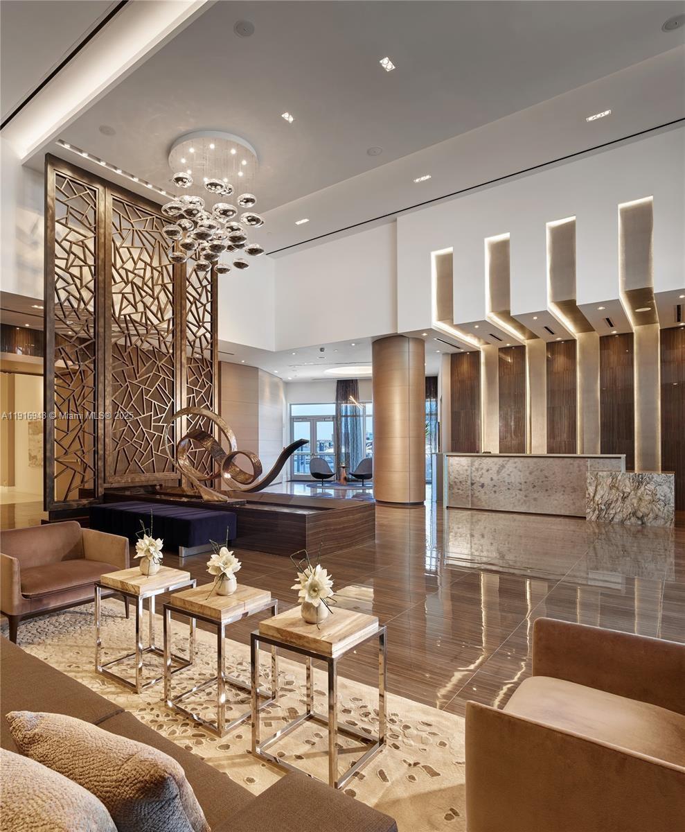 17301 Biscayne Blvd # 2202