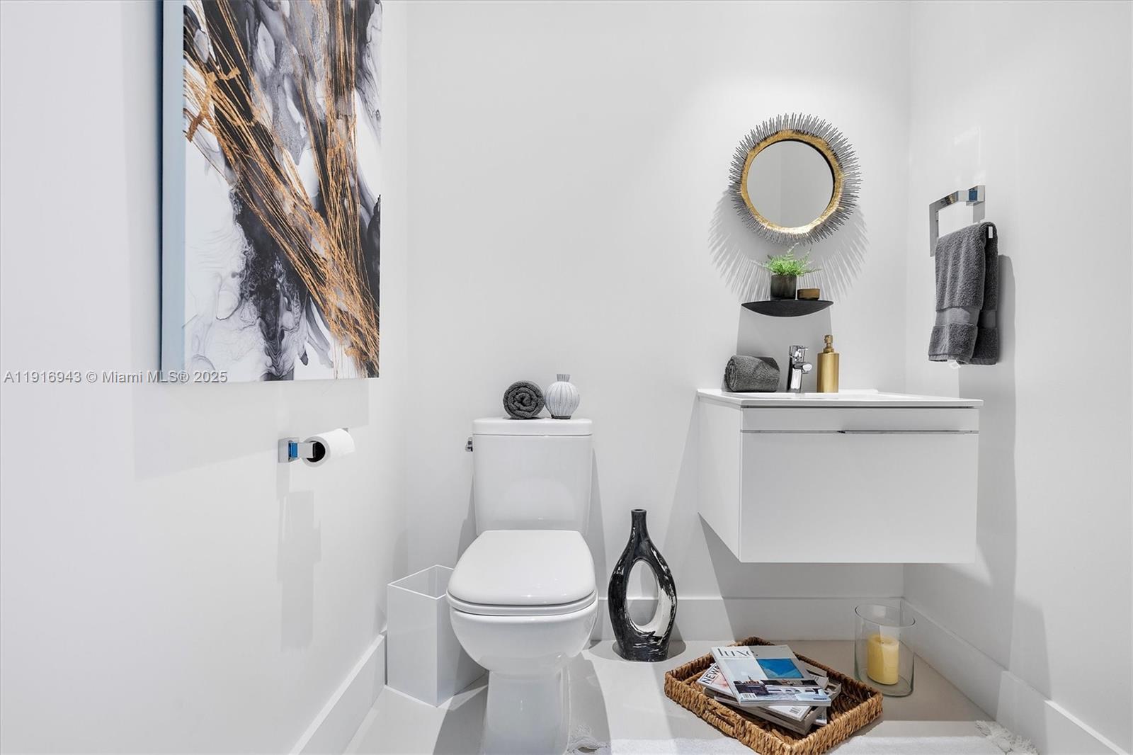 17301 Biscayne Blvd # 2202