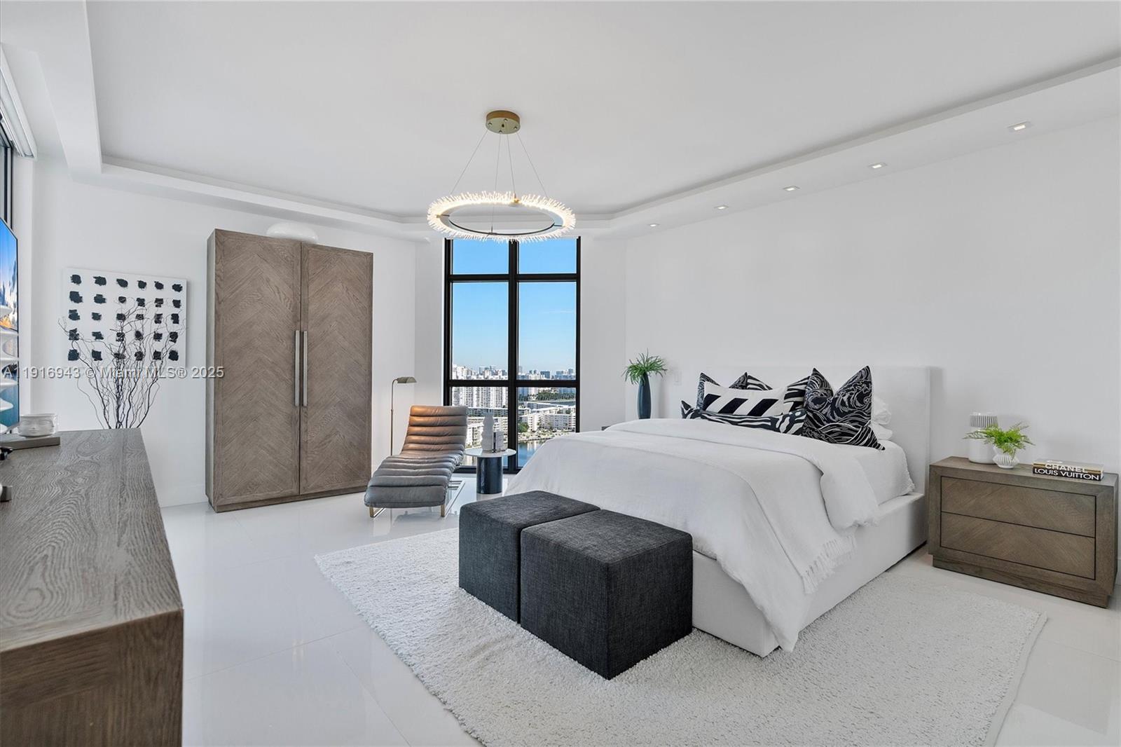 17301 Biscayne Blvd # 2202