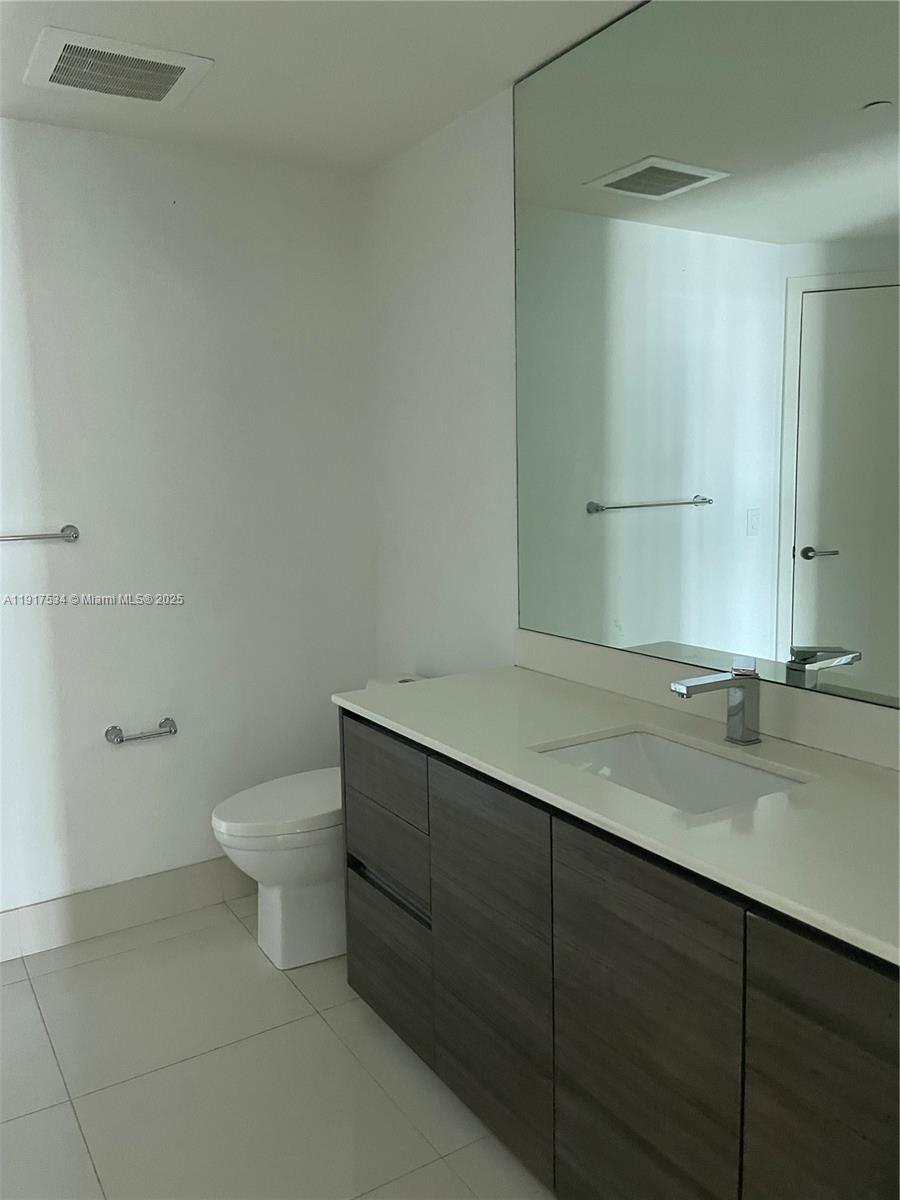 1100 S MIAMI AVE Unit: 4111