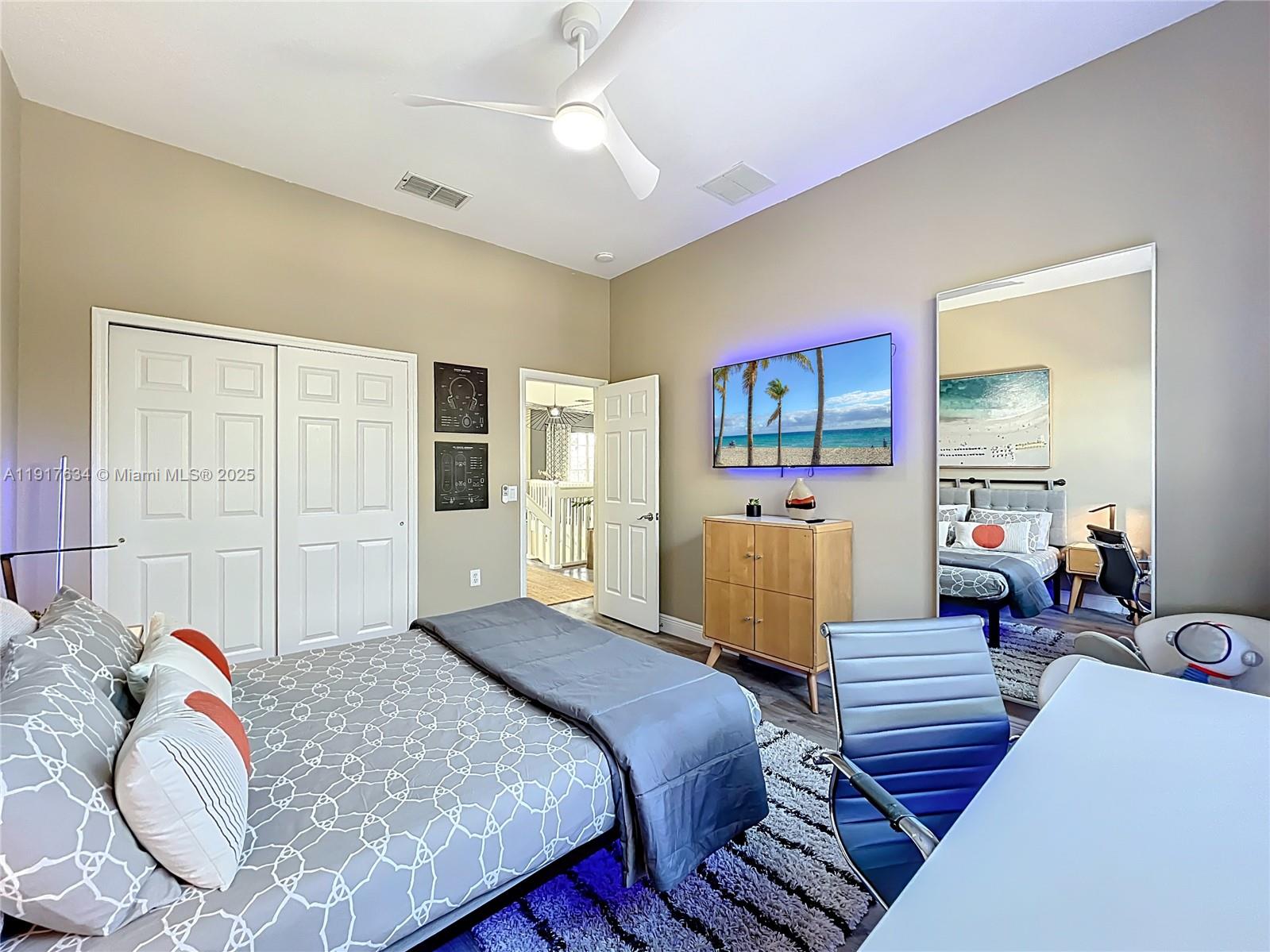 13430 Meadow Bay Loop