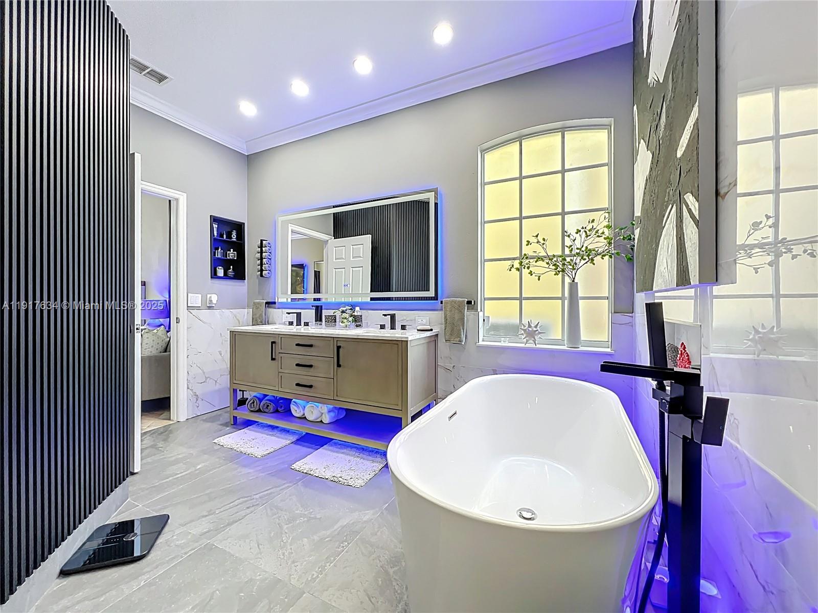 13430 Meadow Bay Loop