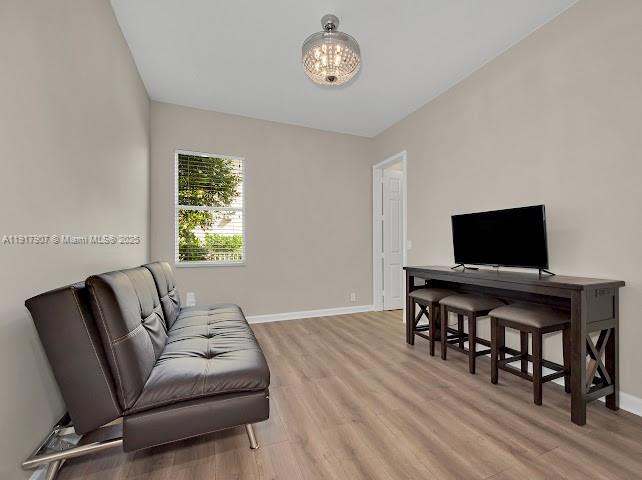 585 SW Yacht Basin Way