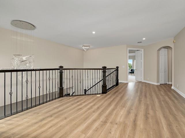 585 SW Yacht Basin Way