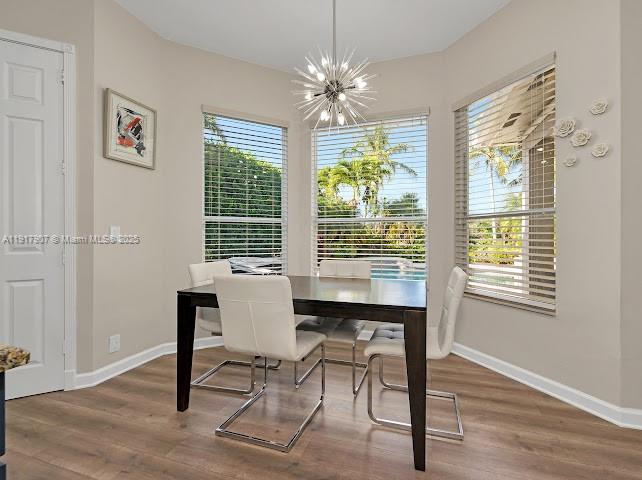 585 SW Yacht Basin Way